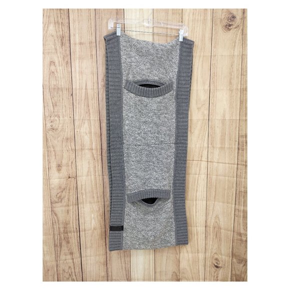 LULULEMON Cozy Yogi Infinity Scarf Wrap in Heathered Medium Grey / Angel Wing OS - Picture 5 of 10